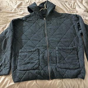 Distressed black forever 21 quilted zip up jacket with hood